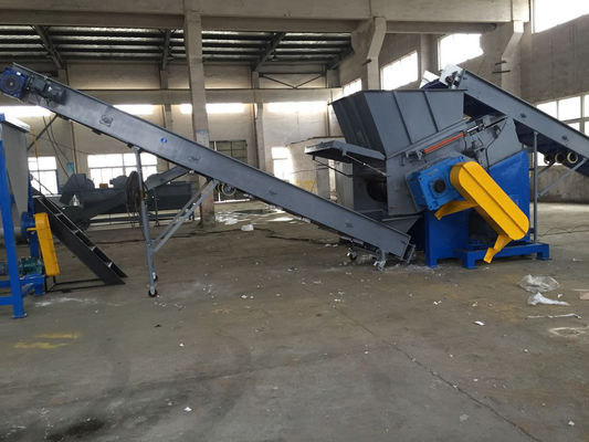 jakość  380V 22kw Industrial Single Shaft Shredder Machine fabryka