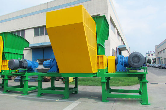 Sterowana przez PLC niszczarka dwuwałowa do recyklingu tworzyw sztucznych