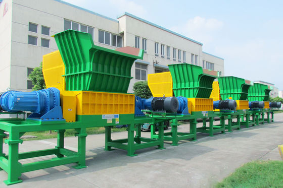 Sterowana przez PLC niszczarka dwuwałowa do recyklingu tworzyw sztucznych