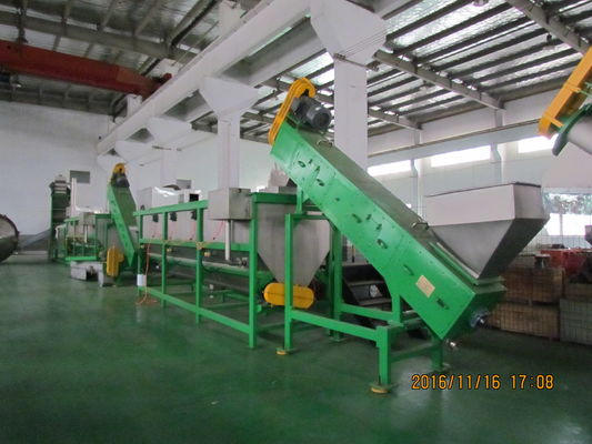 300kg / h, 500kg / h, 1000kg / h do kruszenia i mycia butelek HDPE