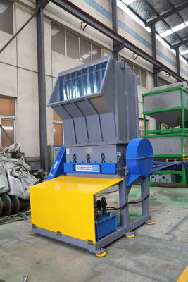 Kruszarka do plastikowych butelek 9CrSi Blade, granulator do rozdrabniania tworzyw sztucznych 0,5 t / h