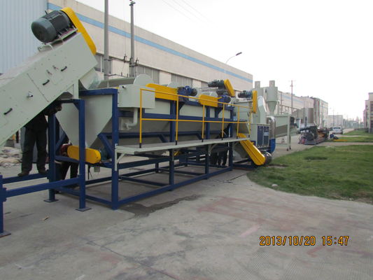 Maszyna do recyklingu folii z tworzywa sztucznego o mocy 320 kW